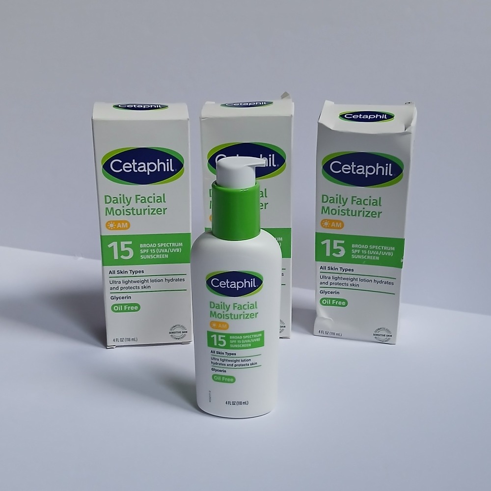 Lot of 3 Cetaphil Daily Facial Moisturizer SPF 15 AM Sunscreen Oil Free 4oz Each
